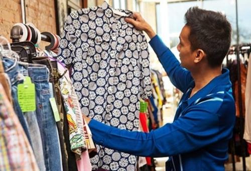 Upcycle Fashion: Bikin Baju Lo Jadi Baru Lagi!